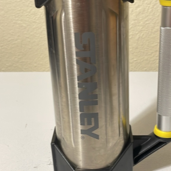 Stanley Aladdin Stainless Steel Vacuum Bottle. Very Good Condition 1.1 Quart. - Picture 2 of 12